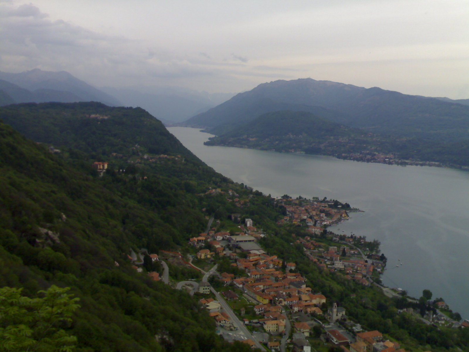 Descrizione: Descrizione: http://www.meteoghiffa.it/Foto/Orta5.jpg